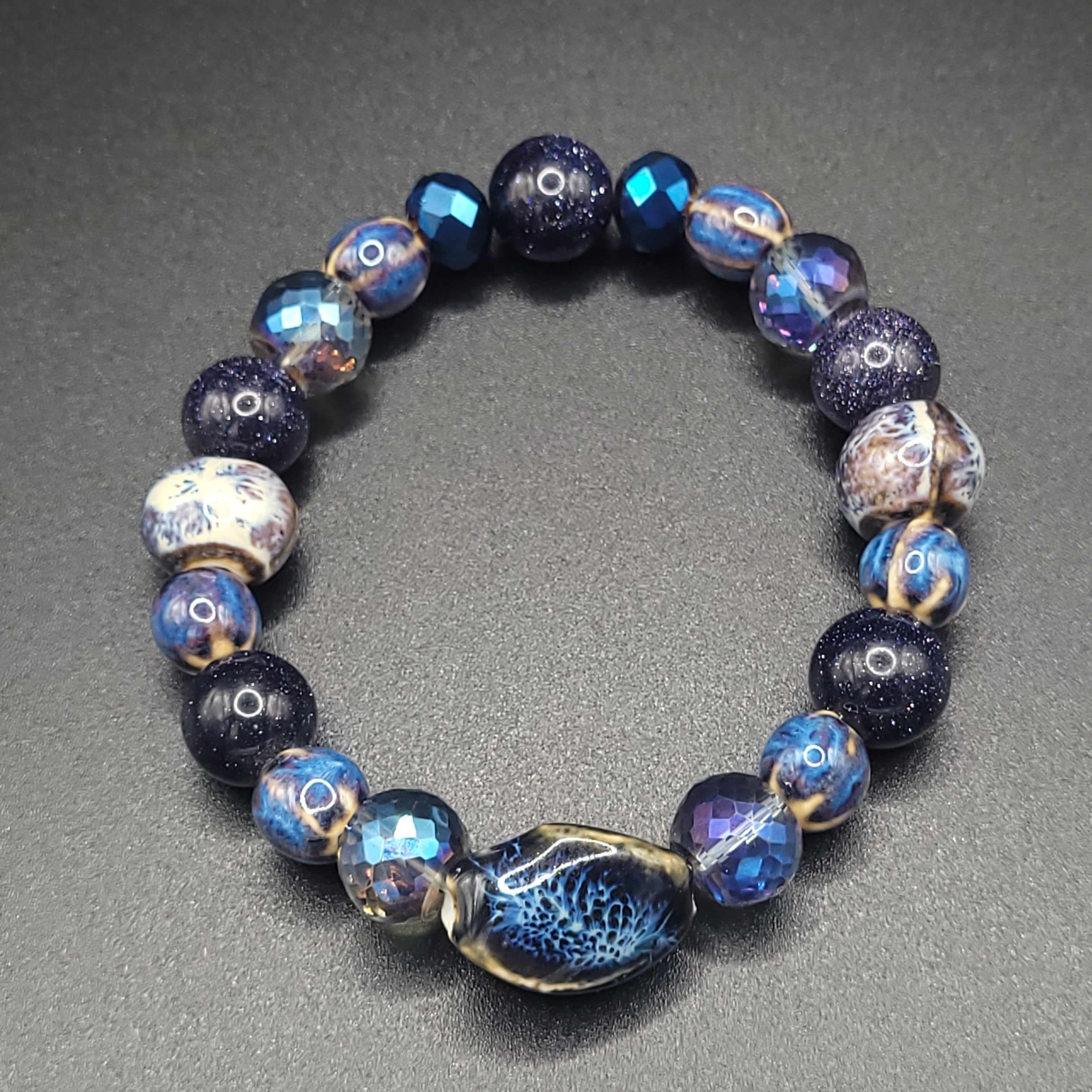 Starry top Night Blue Goldstone Dew Drop Stretch Bracelet